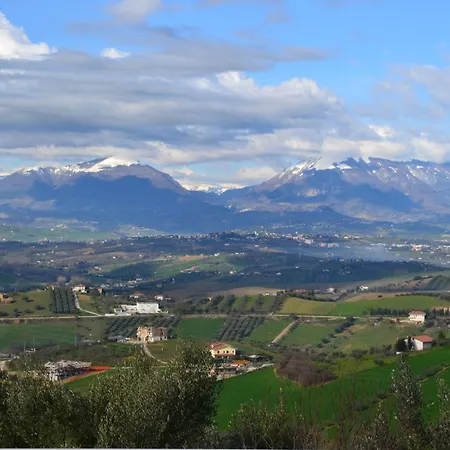 Incantea شقة فندقية 3*