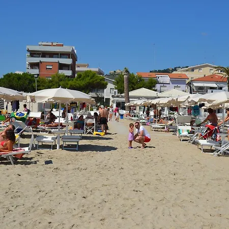 Incantea 3* Tortoreto